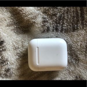 1st Gen Apple AirPods!